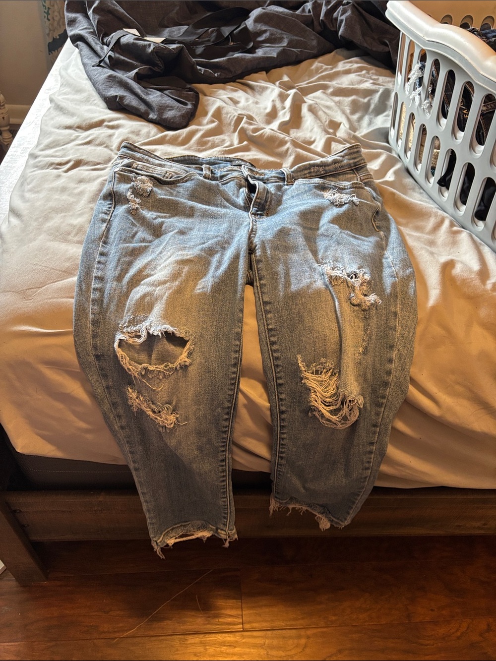 Judy Blue Light Blue Distressed Boyfriend Jeans